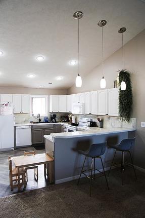 Image of 1611 W 17th Ave