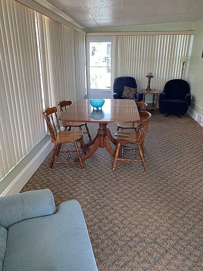 Image of 4 Heron Dr