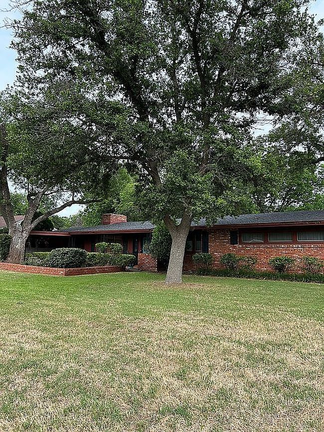 Additional photo 1 of property located at 4311 University Ave