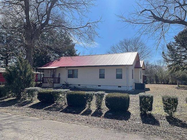 Image of 270 W Dena St