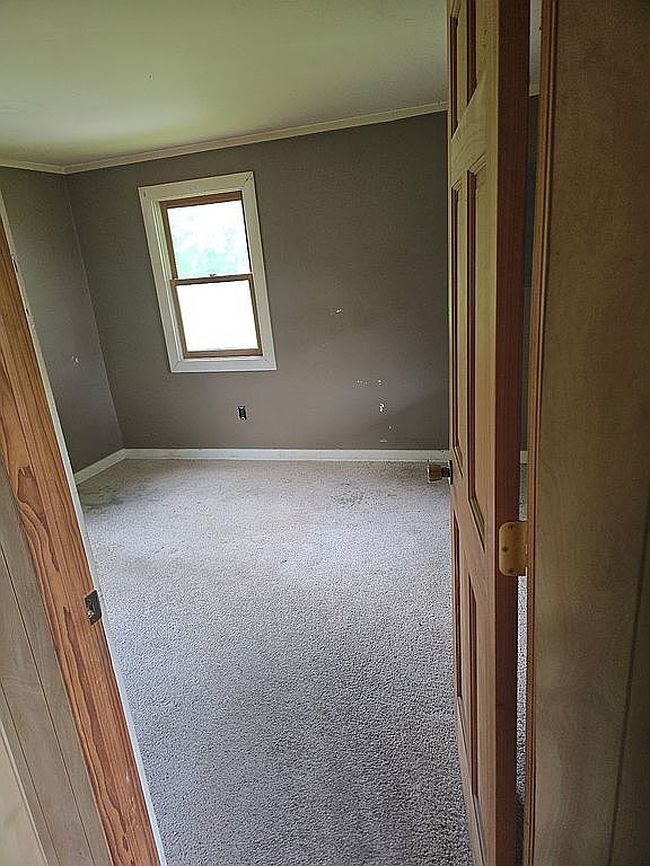 Photo of 10151 Button Rd, Belding, MI
