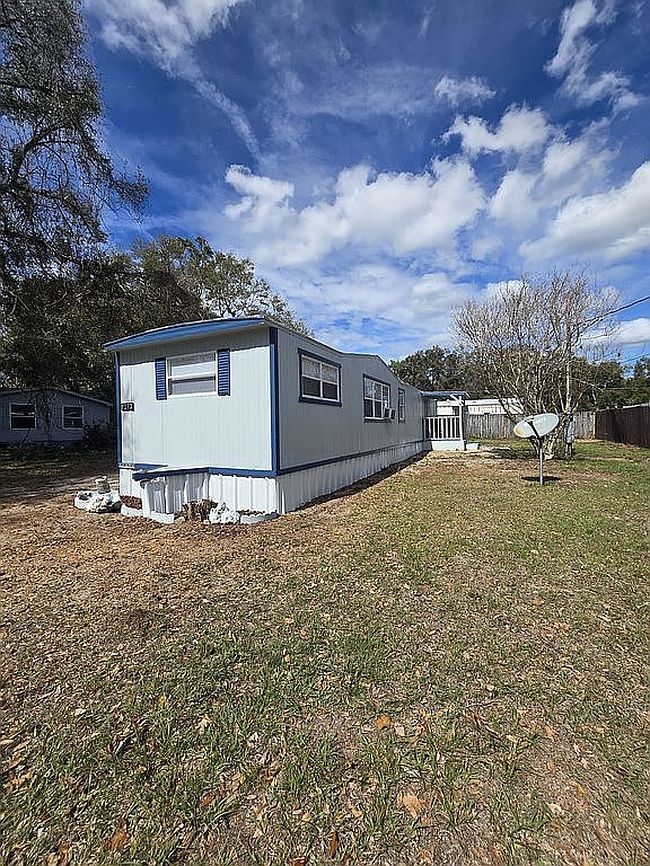 Image of 9273 Se 144th Ln