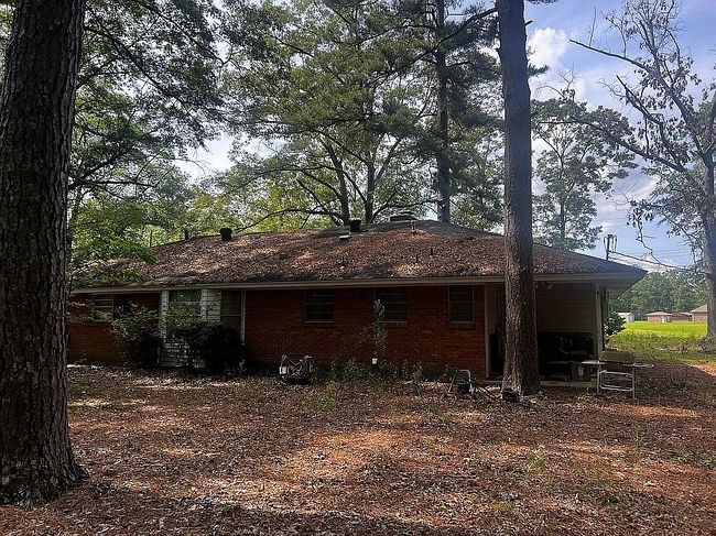 Image of 1500 E 42nd Ave