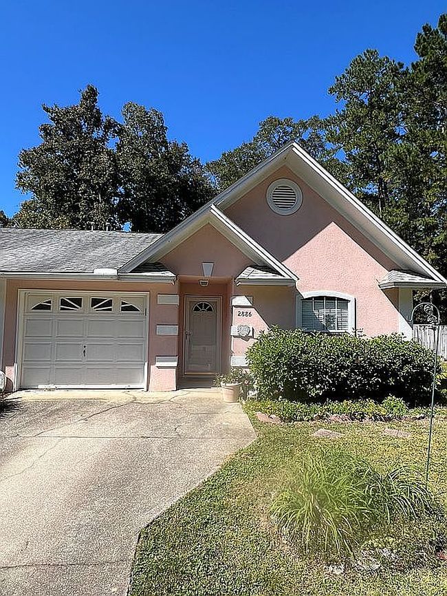 Image of 2886 Manila Palm Ct
