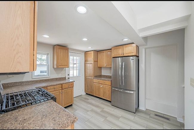 Photo of 9138 National Ave