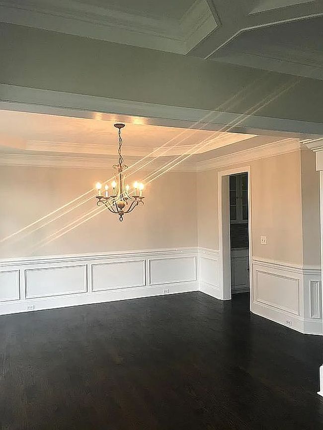 Photo of 139 Corona Cir, Mooresville, NC