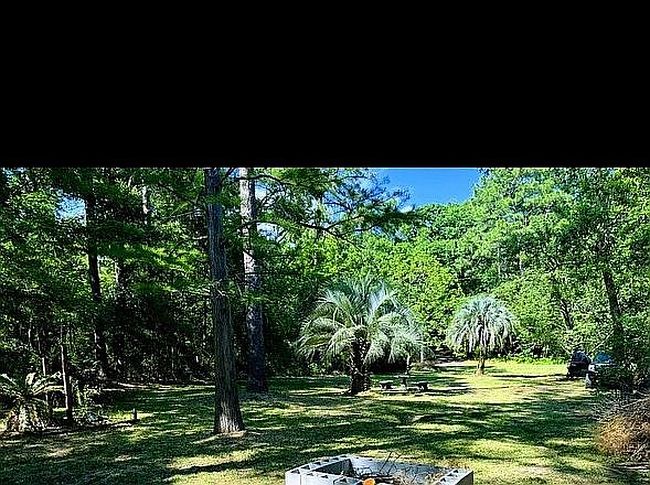 Image of 10946 Canal Dr