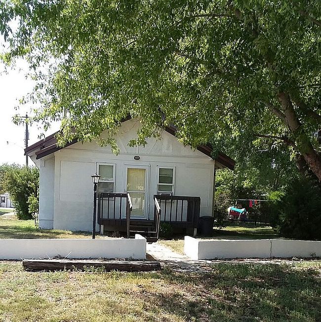 Image of 223 N Walnut St