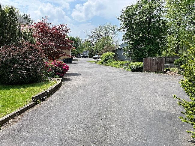 Photo of 575 Jacobsburg Rd, Nazareth, PA