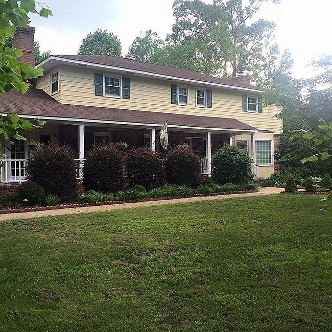 105 Sherwood Dr, Williamsburg, VA