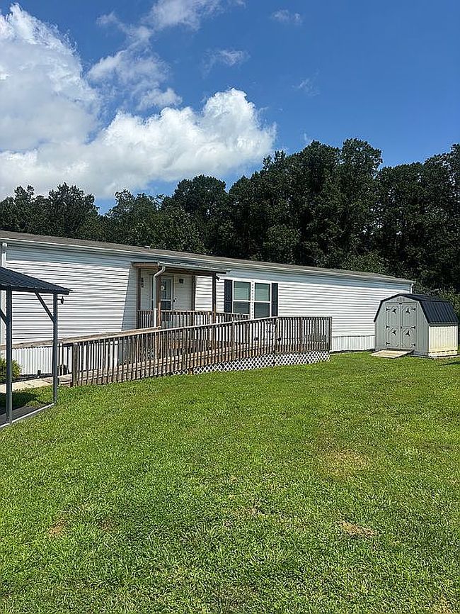 Photo of 141 Crimson Rose Way, Arden, NC