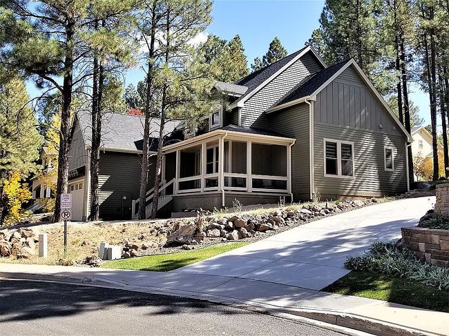 Photo of 1991 S Tombaugh Way, Flagstaff, AZ