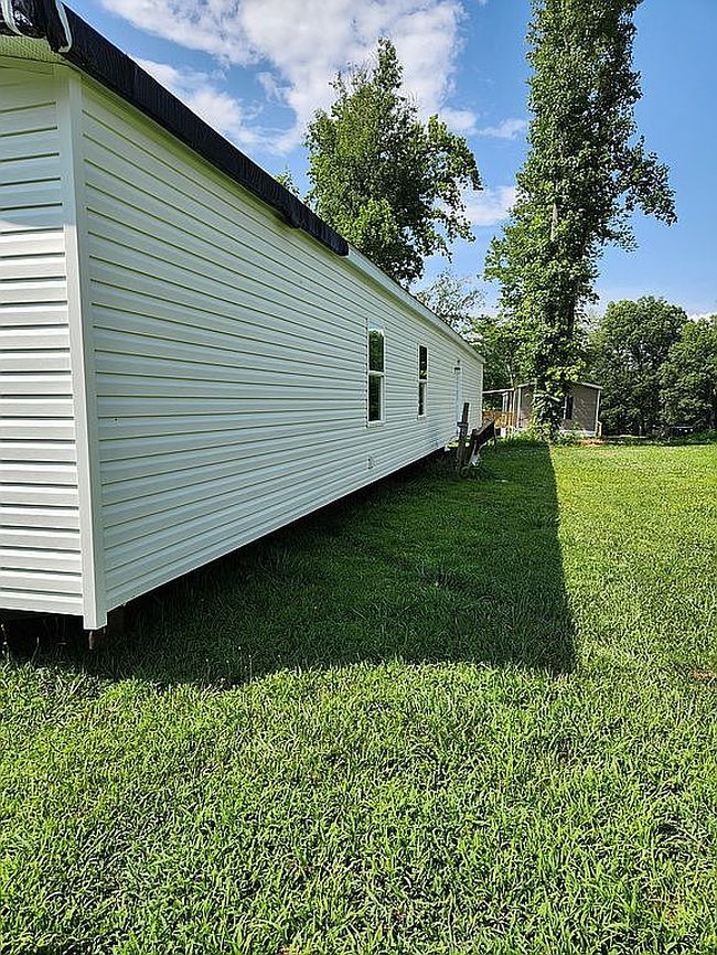 Photo of 121 Pine Cone Trl, Reidsville, NC