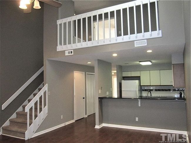 Image of 520 Cypress Trace Dr