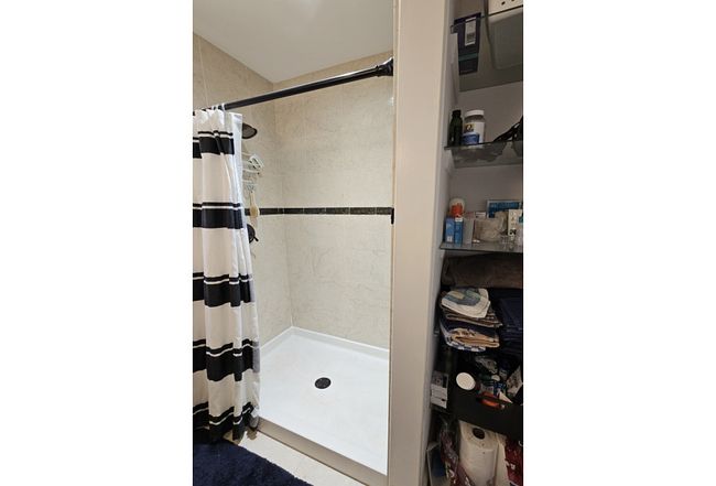 Photo of 124 W Church St