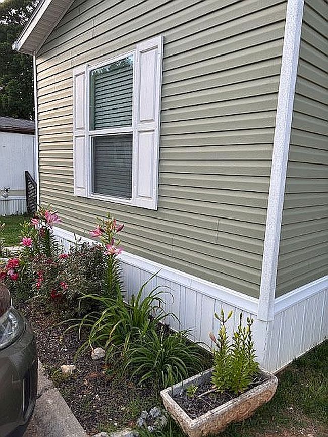 Photo of 7804 Stanley Rd #33, Powell, TN