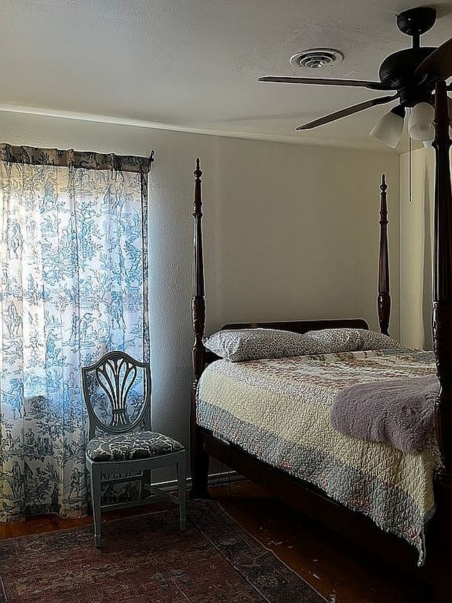Photo of 329 N Brighton Ave, Dallas, TX