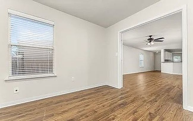 Photo of 11339 Fire Cyn, San Antonio, TX