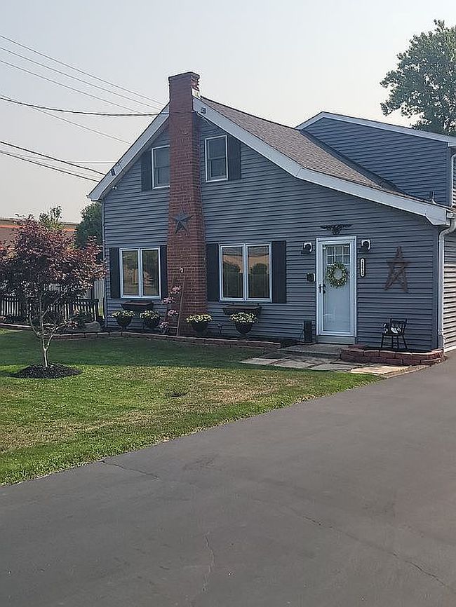 Photo of 263 Langner Rd
