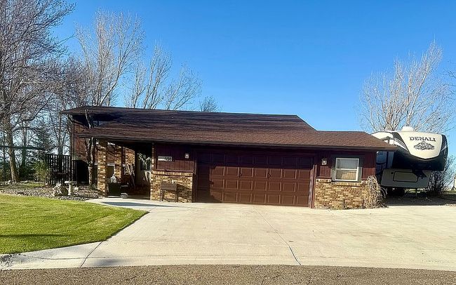 Image of 686 Dakota Dr