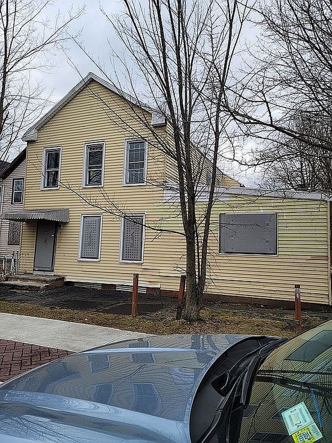 Image of 510 4th Ave