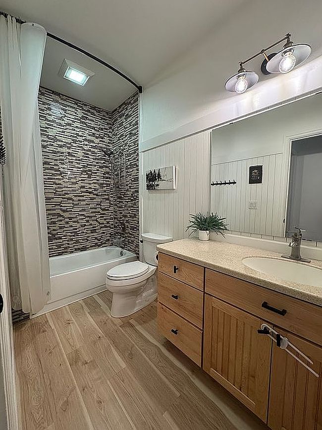 Photo of 102 Bighorn Cir, Kenai, AK
