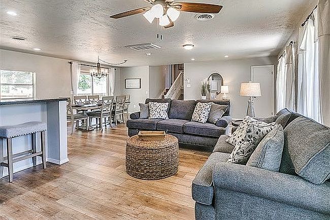 Photo of 1809 Ketch Dr, Edmond, OK