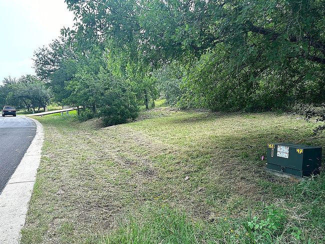 Photo of 601 Hi Cir S, Horseshoe Bay, TX