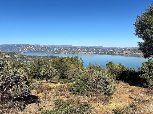 Image of 8960 Fairway Dr
