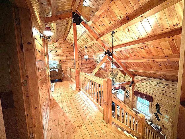 Photo of 879 Marcs Dr, Chester, VT