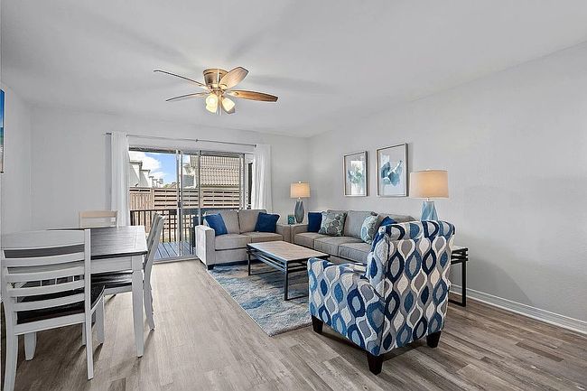 Photo of 8 Calle Traviesa, Pensacola Beach, FL