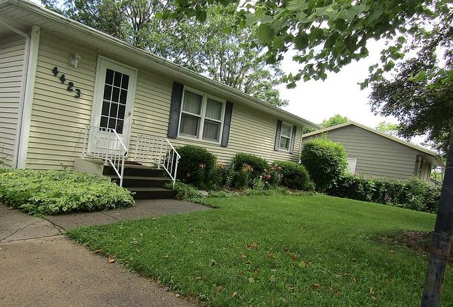 Photo of 4423 Se 6th St, Des Moines, IA