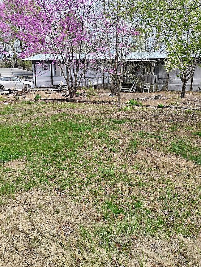 Image of 42 Sills Ln
