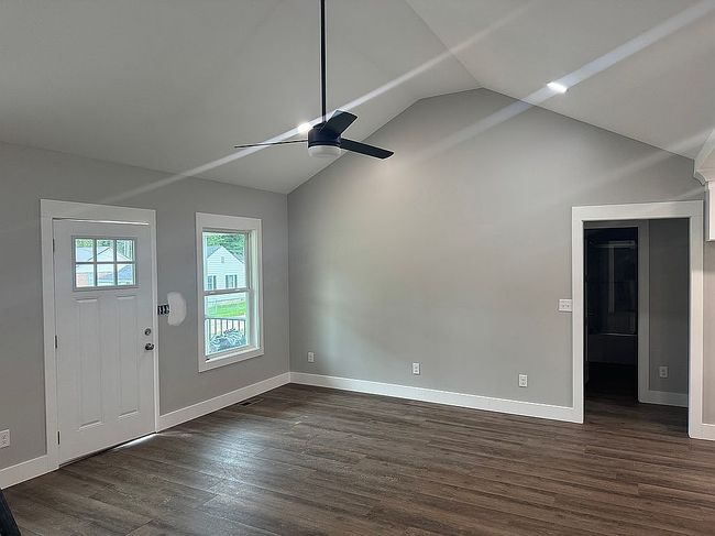 Image of 68 W Cherry St