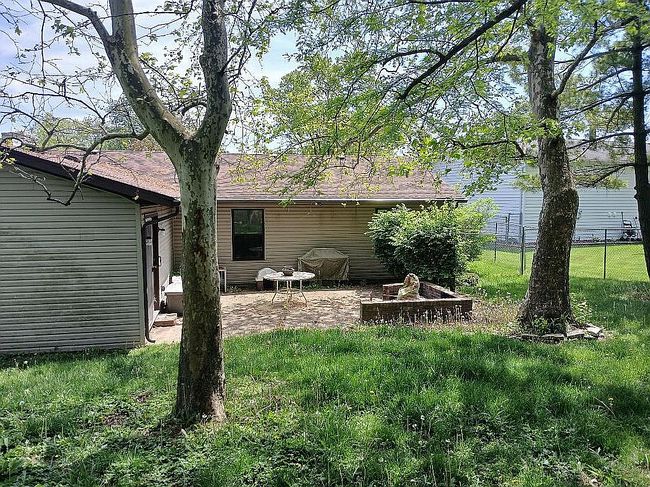 Image of 1079 Fairfield Dr