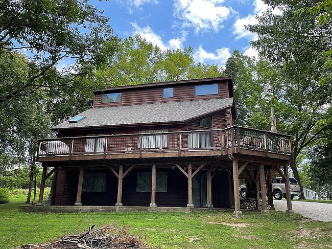 Image of 24092 Hood Dr