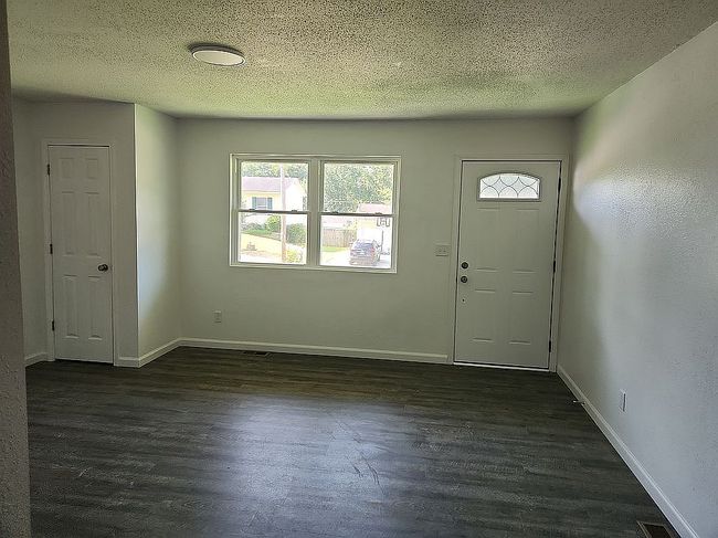 Photo of 914 Jessica St, Jackson, MO