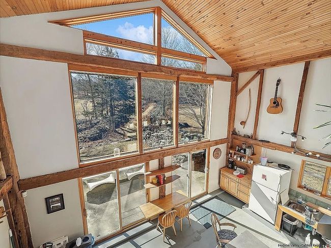 Image of 31 Fawn Ln