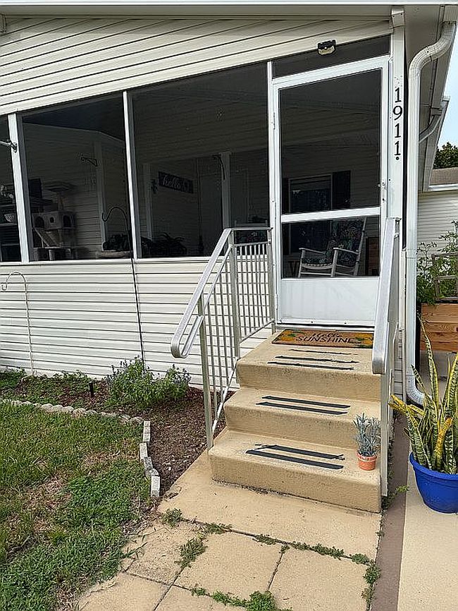 Photo of 1911 Nw 46th Ave #291