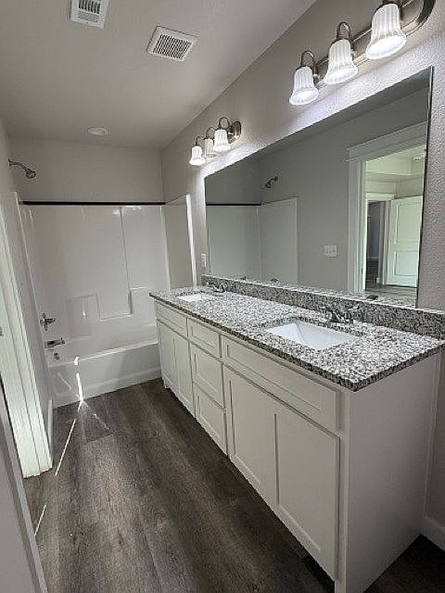 Photo of 189 Kats Ave, Durant, OK