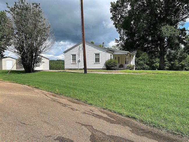 3585 Harts Bridge Rd, Pinson, TN