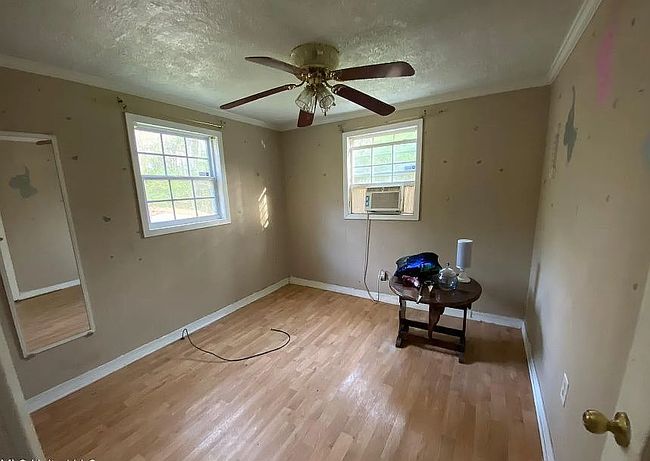 Photo of 1030 Byrd St, Wesson, MS