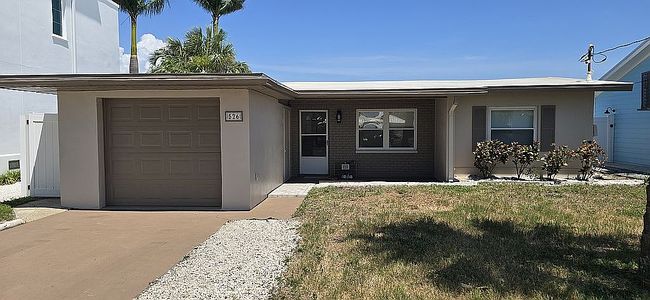 Photo of 526 20th Ave, Indian Rocks Beach, FL