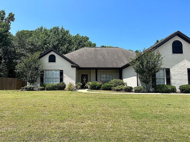 Photo of 1435 Waterford Ln, Tuscaloosa, AL