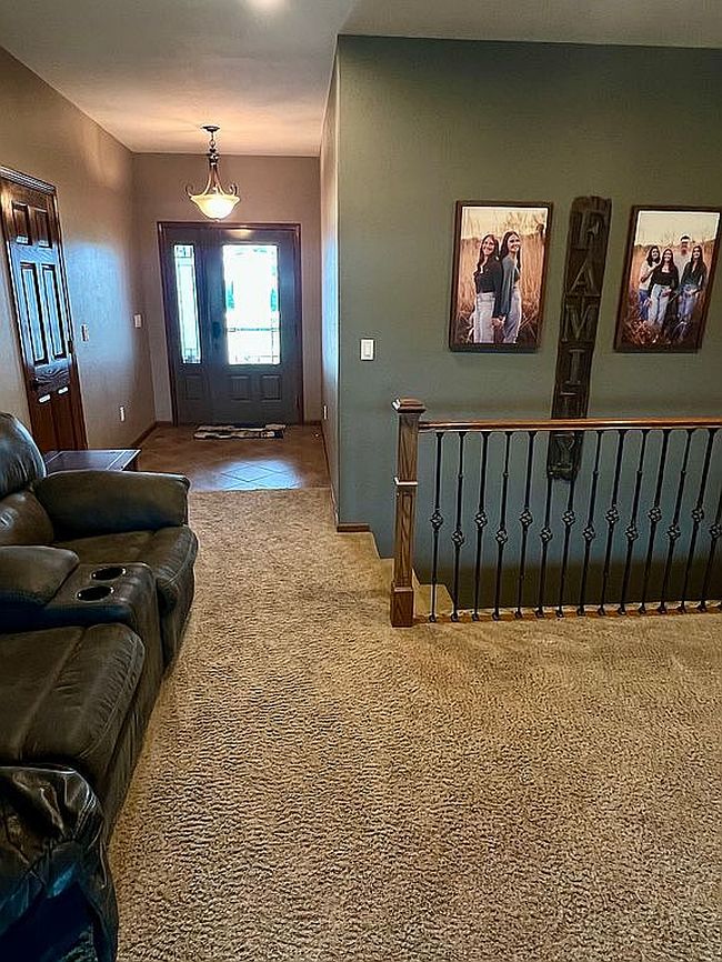 Photo of 1828 160th Ave, Manchester, IA