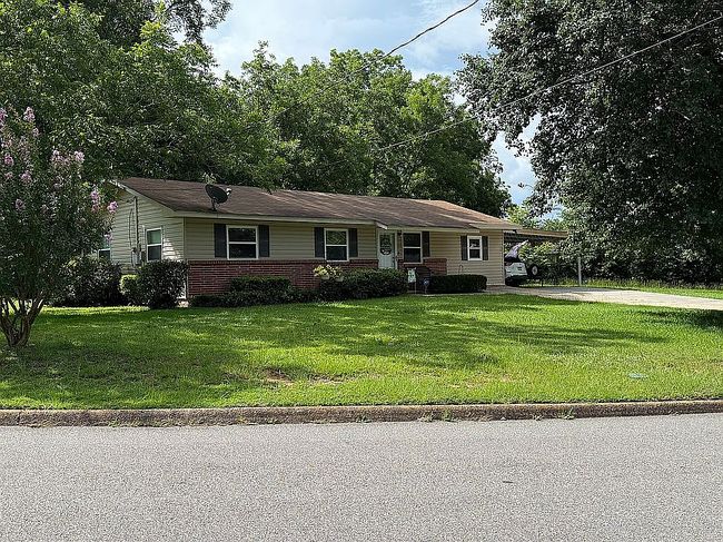 Image of 104 Falcon Dr