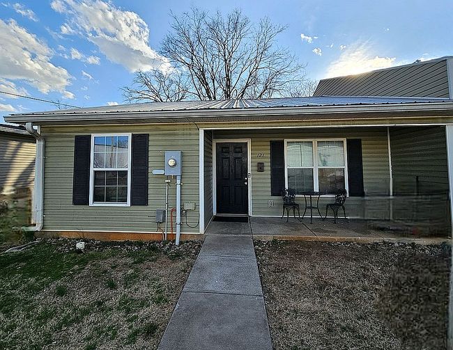 Image of 121 W 11th Ave