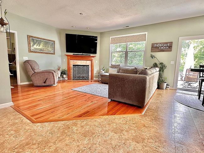 Photo of 12910 Clydesdale Ct, Fort Wayne, IN