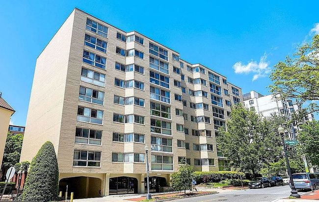 Photo of 922 24th St Nw Apt 820, Washington, DC