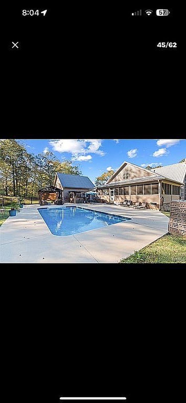 Photo of 910 County Road 21 N, Fayette, AL